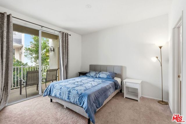 27022 Victoria Lane 87, Valencia, CA 91355