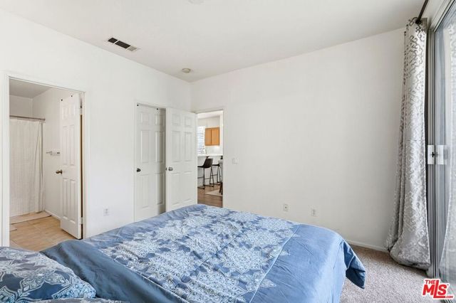 27022 Victoria Lane 87, Valencia, CA 91355