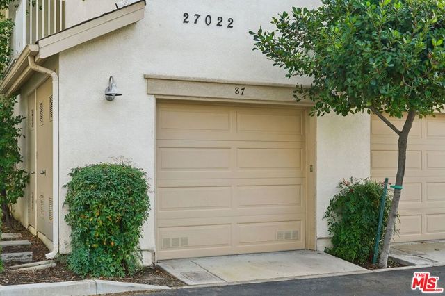 27022 Victoria Lane 87, Valencia, CA 91355