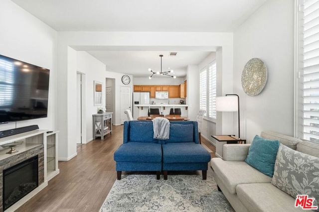 27022 Victoria Lane 87, Valencia, CA 91355