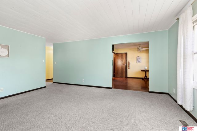 4621 S 46th Street, Lincoln, NE 68516