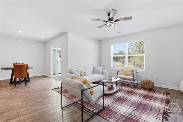 128 Skylark Road, Bloomingdale, GA 31302