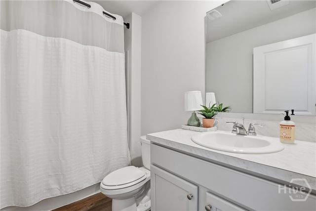 128 Skylark Road, Bloomingdale, GA 31302