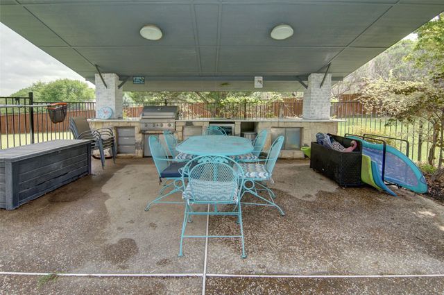 1202 Forest Park Drive, Weatherford, TX 76087