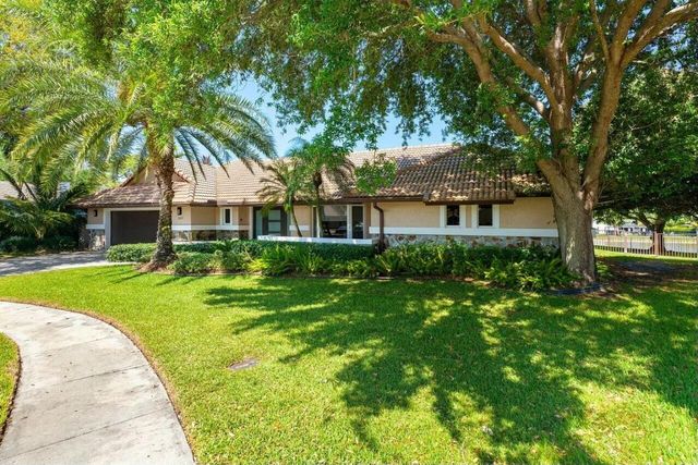 7619 Marbella Terrace, Boca Raton, FL 33433