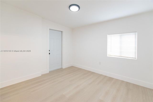1336 NW 6th Ave, Fort Lauderdale, FL 33311