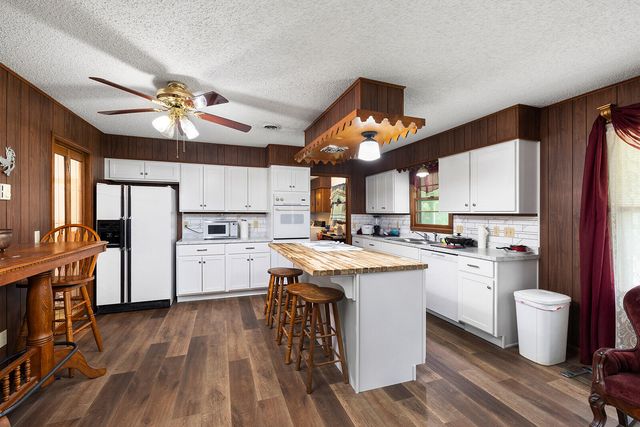 604 North Claud Avenue, Bolivar, MO 65613