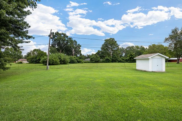 604 North Claud Avenue, Bolivar, MO 65613
