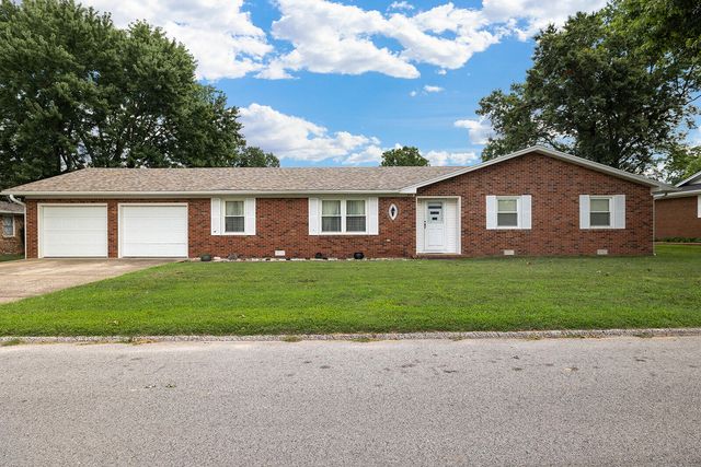 604 North Claud Avenue, Bolivar, MO 65613