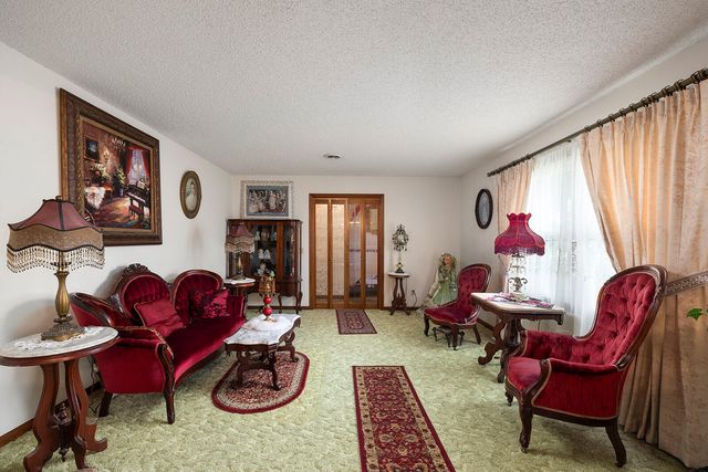 604 North Claud Avenue, Bolivar, MO 65613