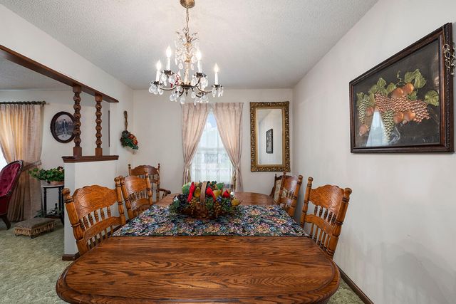 604 North Claud Avenue, Bolivar, MO 65613