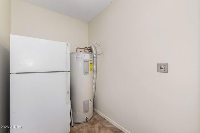 4901 W WAGONER Road, Glendale, AZ 85308