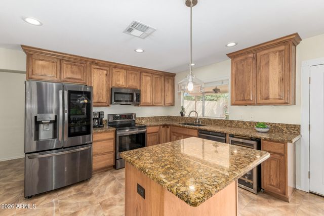 4901 W WAGONER Road, Glendale, AZ 85308