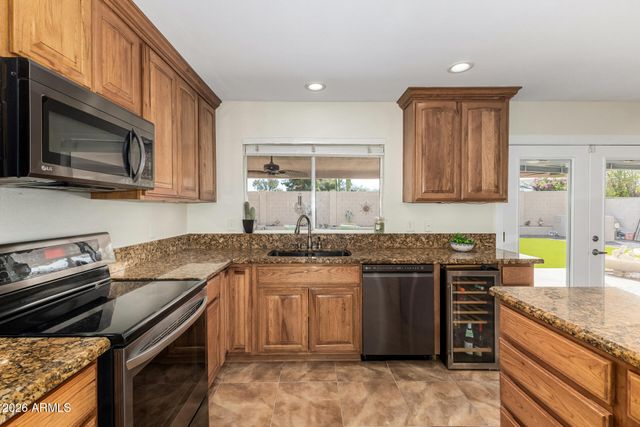 4901 W WAGONER Road, Glendale, AZ 85308