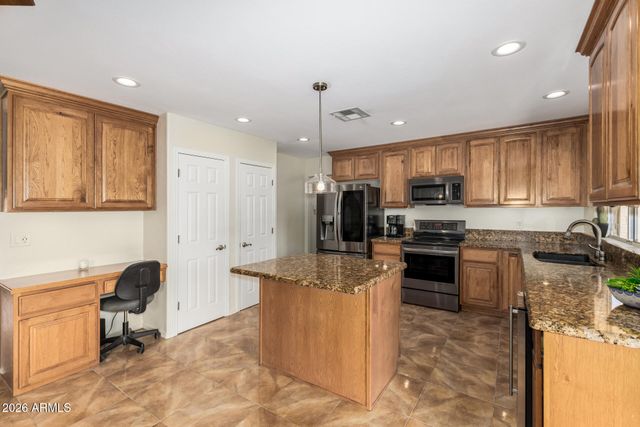 4901 W WAGONER Road, Glendale, AZ 85308