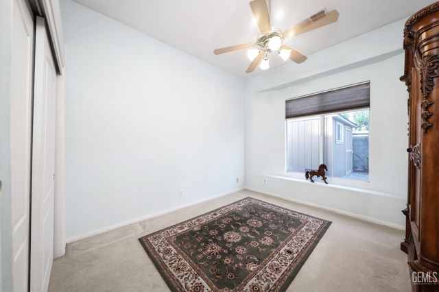 11100 Eagle Rock Drive, Bakersfield, CA 93312