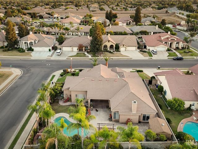 11100 Eagle Rock Drive, Bakersfield, CA 93312