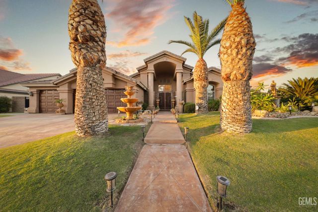 11100 Eagle Rock Drive, Bakersfield, CA 93312