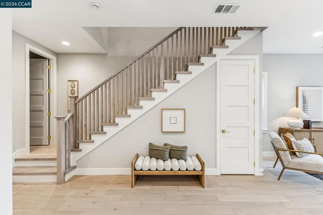 247 Haleena Place, Walnut Creek, CA 94596