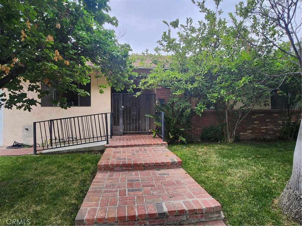 18725 Schoenborn Street, Northridge, CA 91324