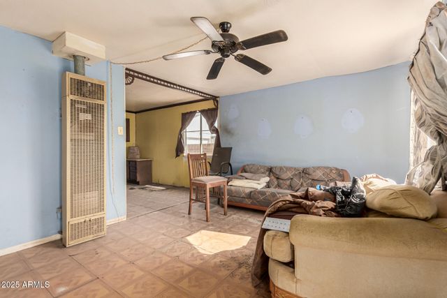 616 W MOBILE Lane, Phoenix, AZ 85041