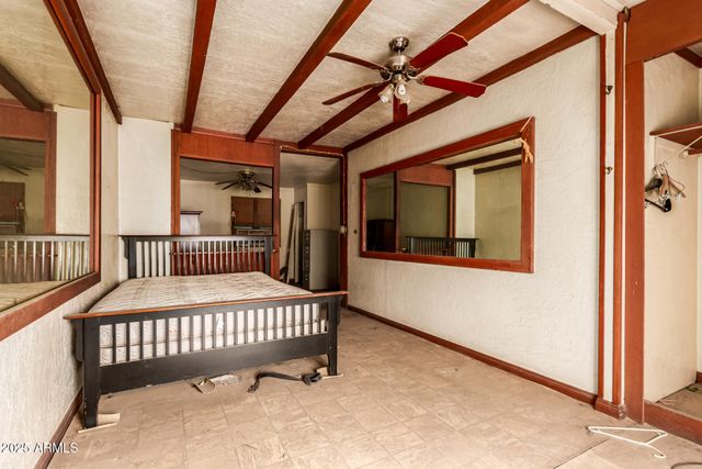 616 W MOBILE Lane, Phoenix, AZ 85041