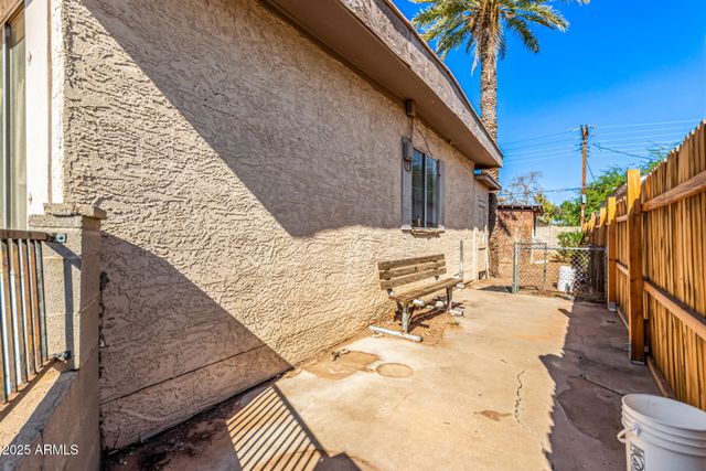 616 W MOBILE Lane, Phoenix, AZ 85041