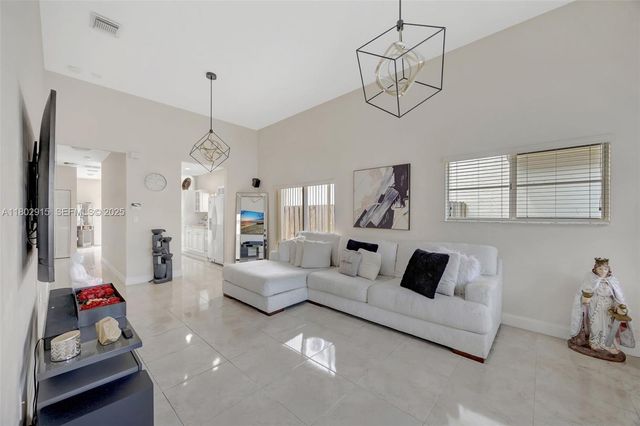 1130 NE 41st Avenue, Homestead, FL 33033
