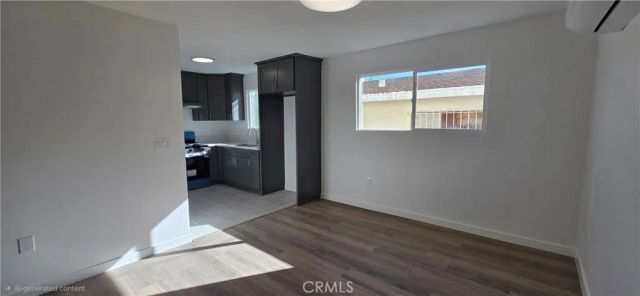 1428 E 54th 2, Los Angeles, CA 90011