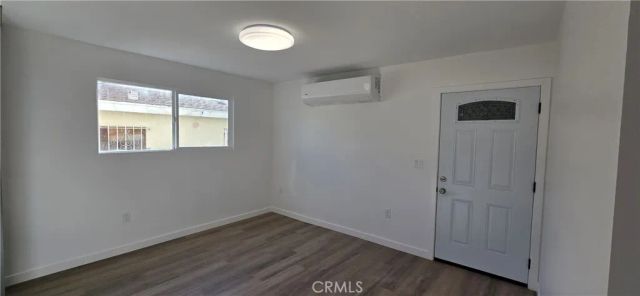 1428 E 54th 2, Los Angeles, CA 90011
