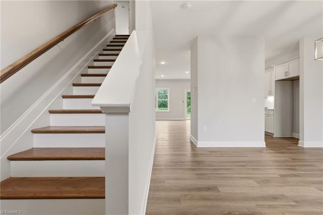 105 Tally Meadow Court, Lexington, NC 27295