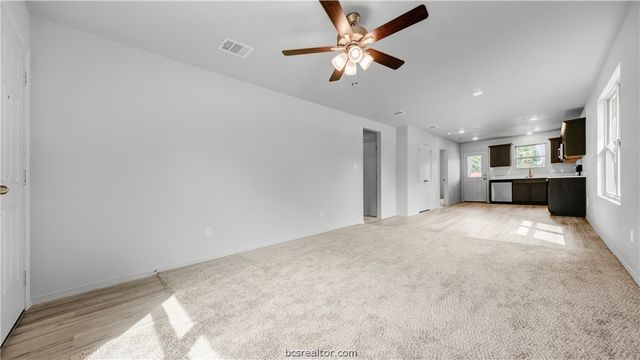 1643 Lucky Street, Bryan, TX 77803