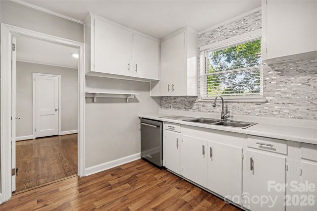 3231 Eastwood Drive, Charlotte, NC 28205