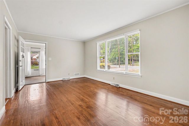 3231 Eastwood Drive, Charlotte, NC 28205