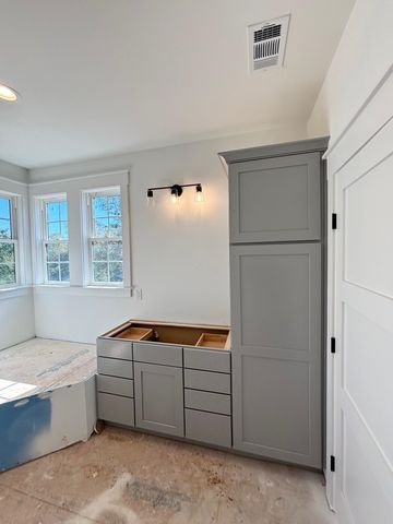 1019 Tudor Cottage Trail, Boiling Springs, SC 29316