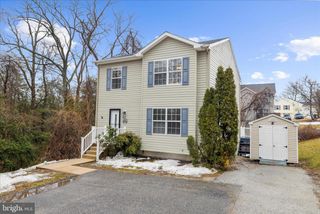 813 201ST ST, Pasadena, MD 21122