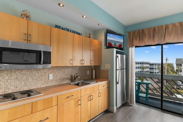 627 N Waccamaw Dr Unit 312, Garden City Beach, SC 29576