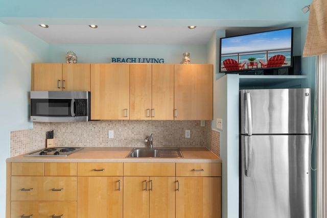 627 N Waccamaw Dr Unit 312, Garden City Beach, SC 29576