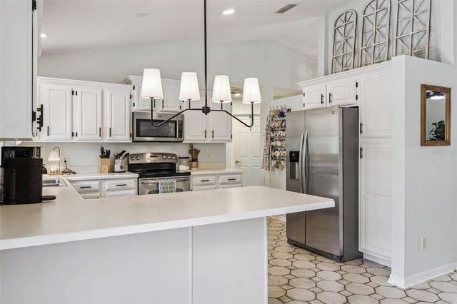 431 N MEANDER DRIVE, Altamonte Springs, FL 32714