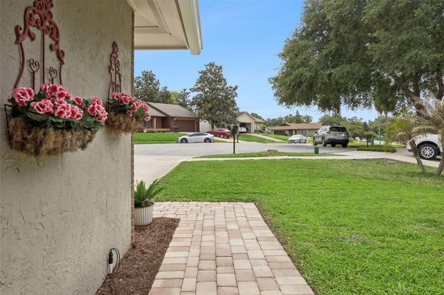 431 N MEANDER DRIVE, Altamonte Springs, FL 32714