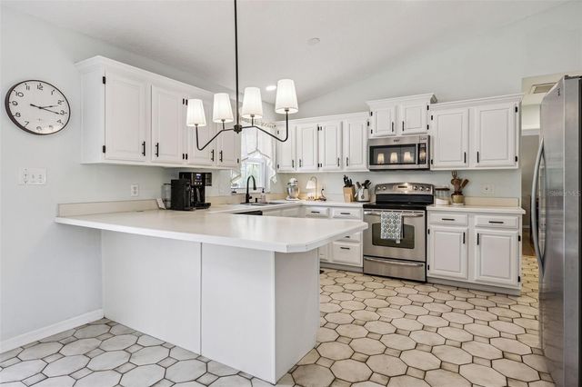 431 N MEANDER DRIVE, Altamonte Springs, FL 32714