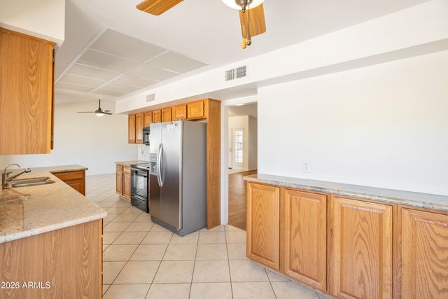 13626 W GABLE HILL Drive, Sun City West, AZ 85375