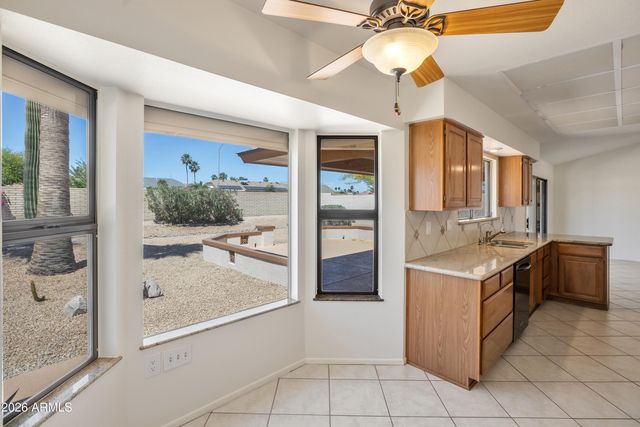 13626 W GABLE HILL Drive, Sun City West, AZ 85375