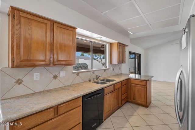 13626 W GABLE HILL Drive, Sun City West, AZ 85375