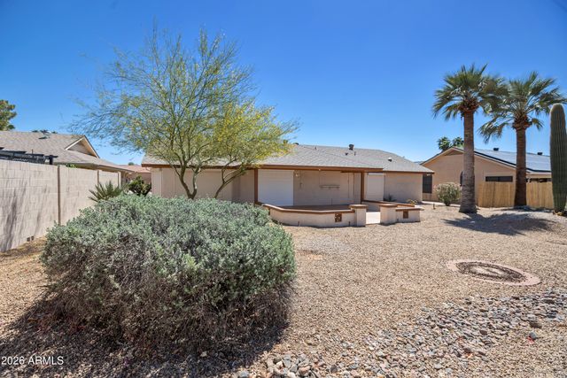 13626 W GABLE HILL Drive, Sun City West, AZ 85375