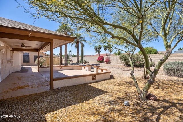 13626 W GABLE HILL Drive, Sun City West, AZ 85375