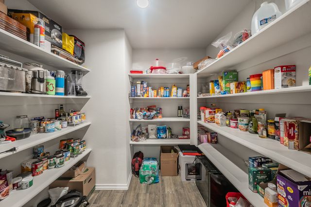 9916 Mescalbean Boulevard, Fort Worth, TX 76036