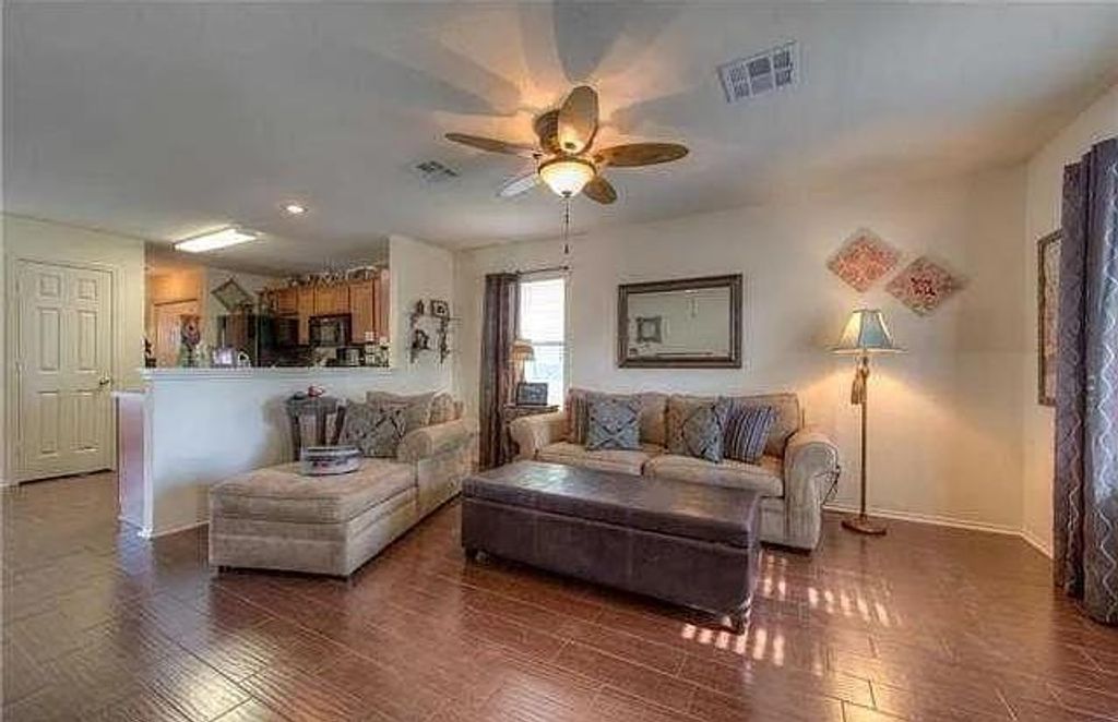 1716 Lost Maples LOOP, Cedar Park, TX 78613