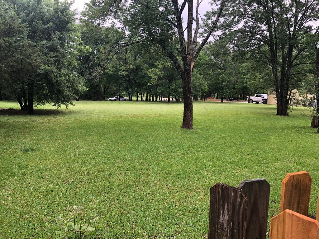 190 Neva Lane, Denison, TX 75020