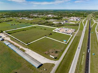 801 Huser BLVD, Schulenburg, TX 78956